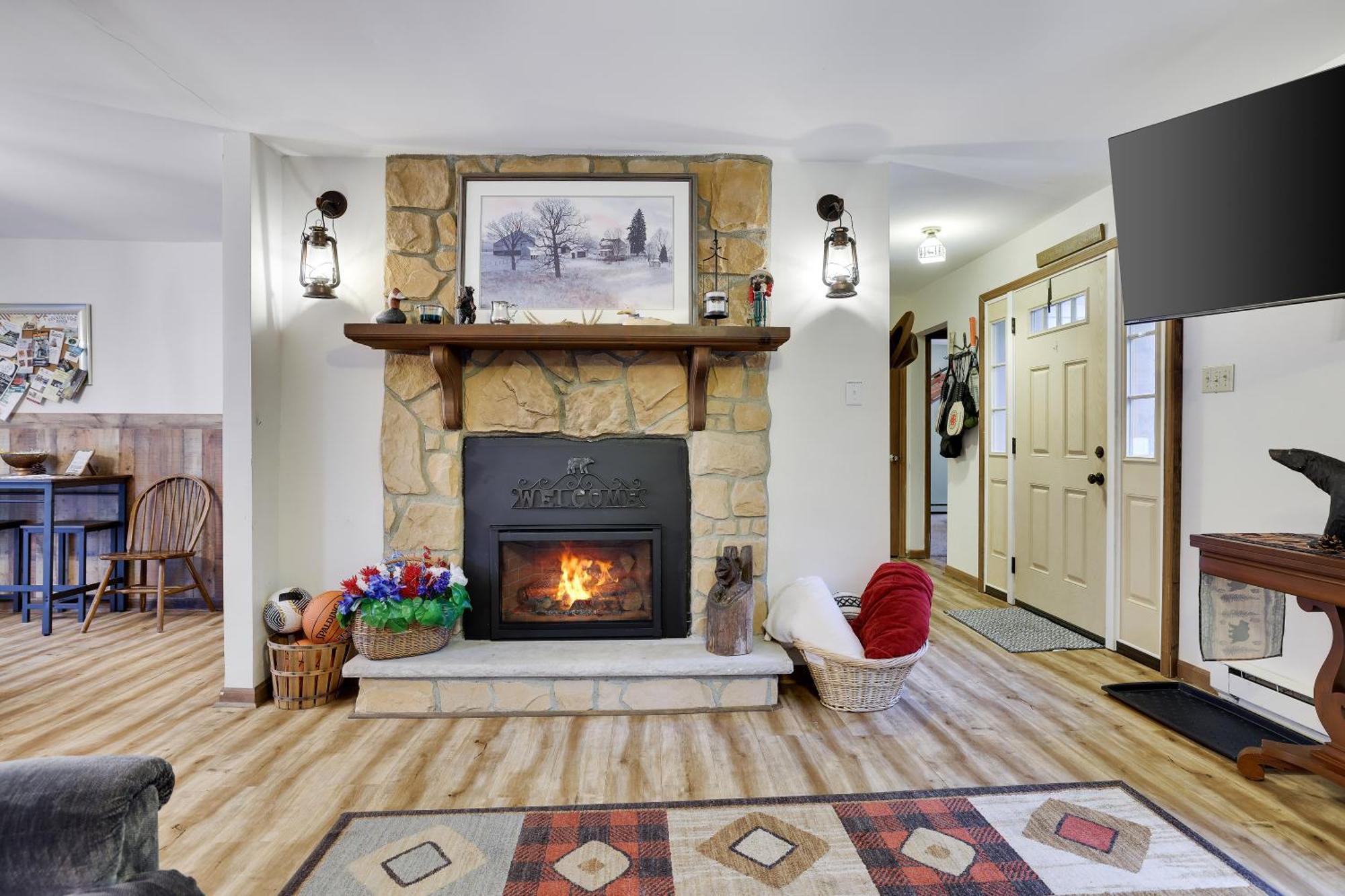 Serenity And Fun All In One In This Cozy Pocono Cabin Jim Thorpe Luaran gambar
