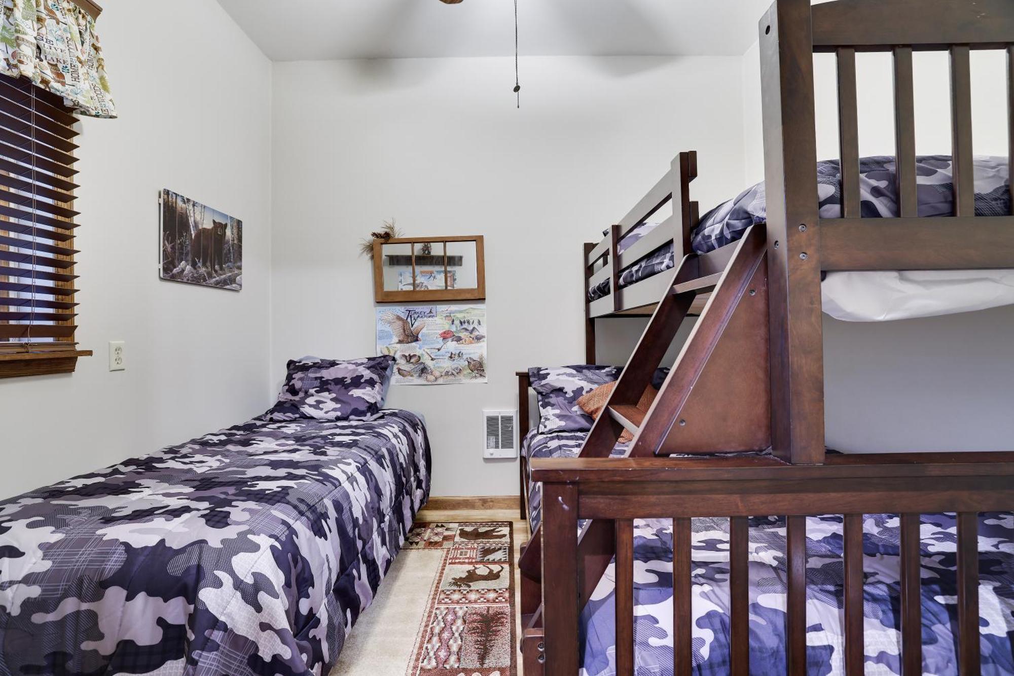 Serenity And Fun All In One In This Cozy Pocono Cabin Jim Thorpe Luaran gambar