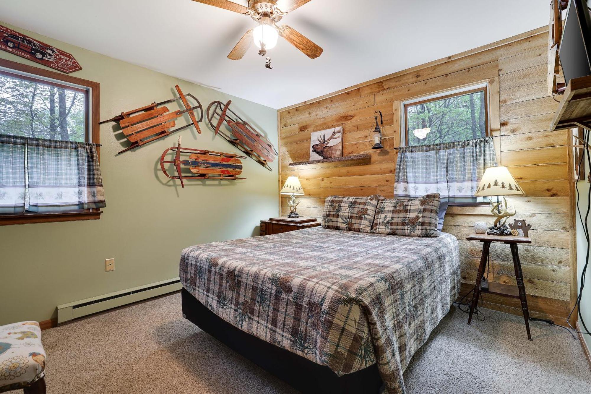 Serenity And Fun All In One In This Cozy Pocono Cabin Jim Thorpe Luaran gambar